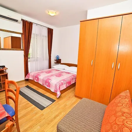 Apartament Bozikovic *