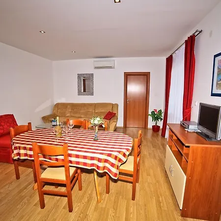 Apartament Bozikovic *