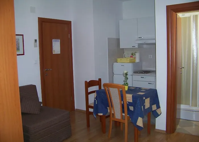 Bozikovic Daire Podstrana