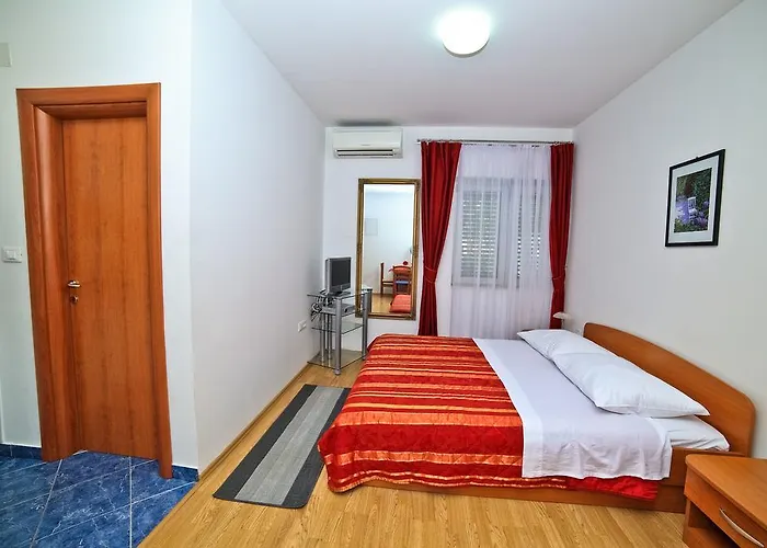 Bozikovic Daire Podstrana